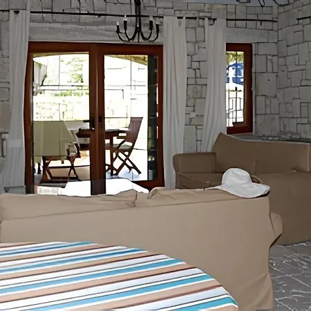 Alacati'nin Merkezinde Luex Hotel Cesme
